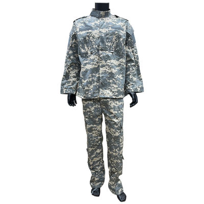 Gepersonaliseerd ademend sportuniform voor mannen met basisbeschermingsklasse en functie