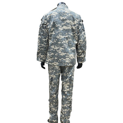 Gepersonaliseerd ademend sportuniform voor mannen met basisbeschermingsklasse en functie