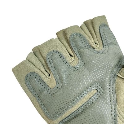 Aanvaardbaar OEM/ODM Half Finger Sport Training Anti-Slip voor buiten handbescherming