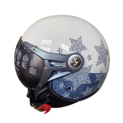 ABS witte motorfietshelm voor rijden met/zonder LED