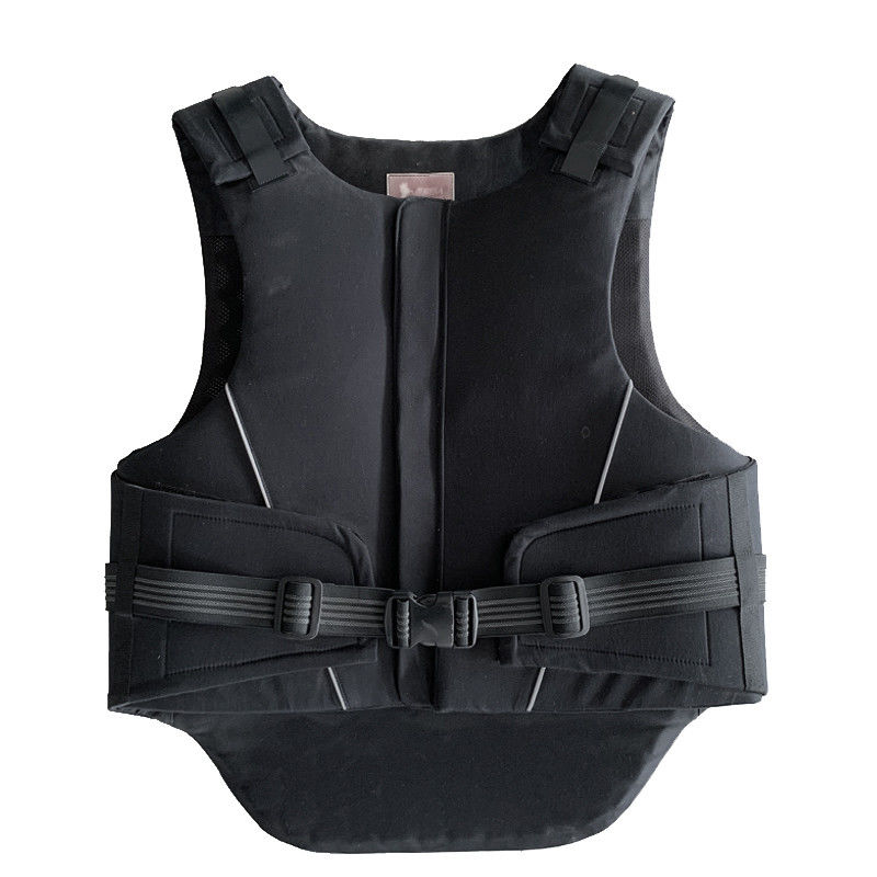 Polyester en EVA de perfecte combinatie voor een 1 kg beta-gecertificeerd paardenvest
